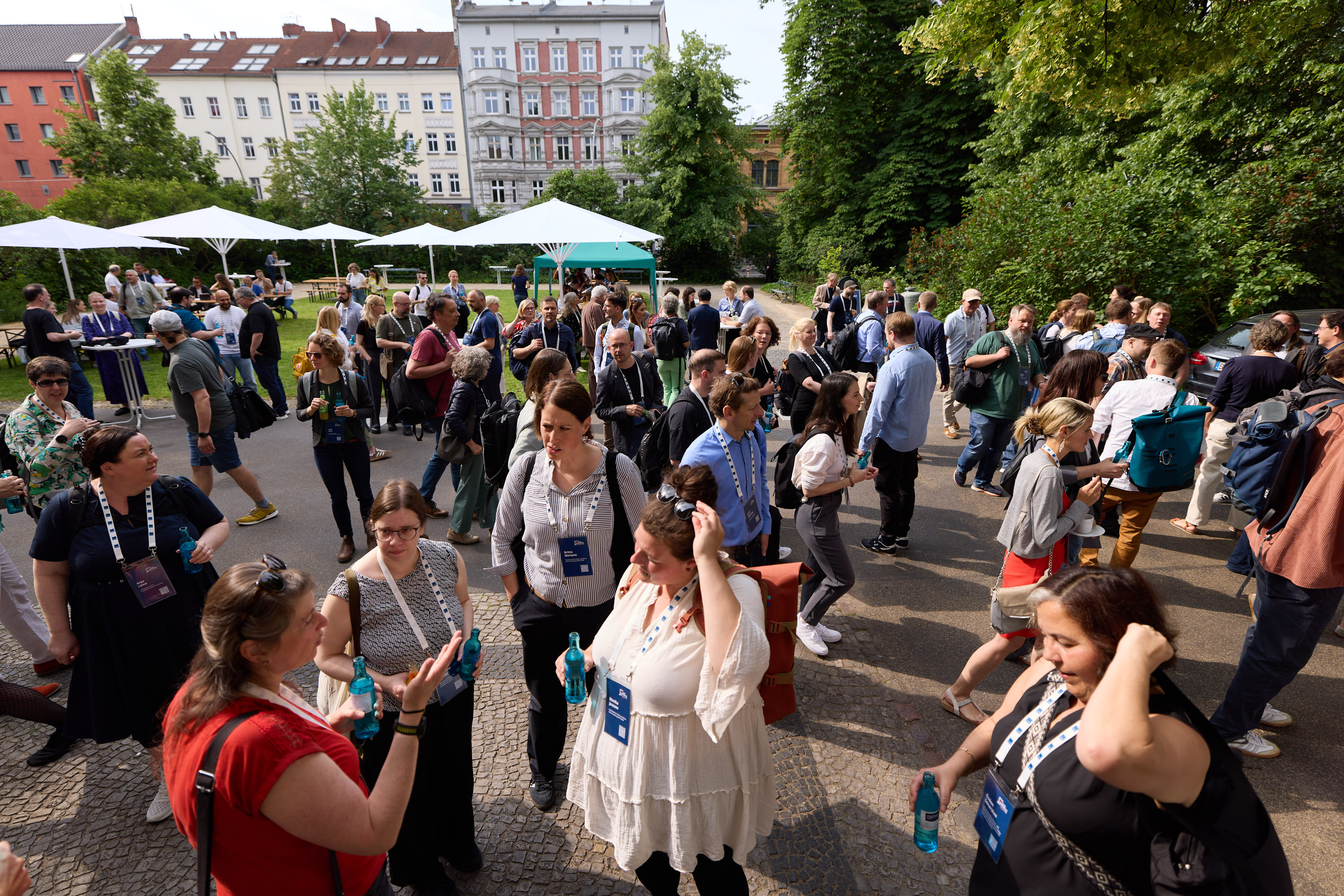 Gemeinschaftlich im Park: Teilnehmende vernetzen sich